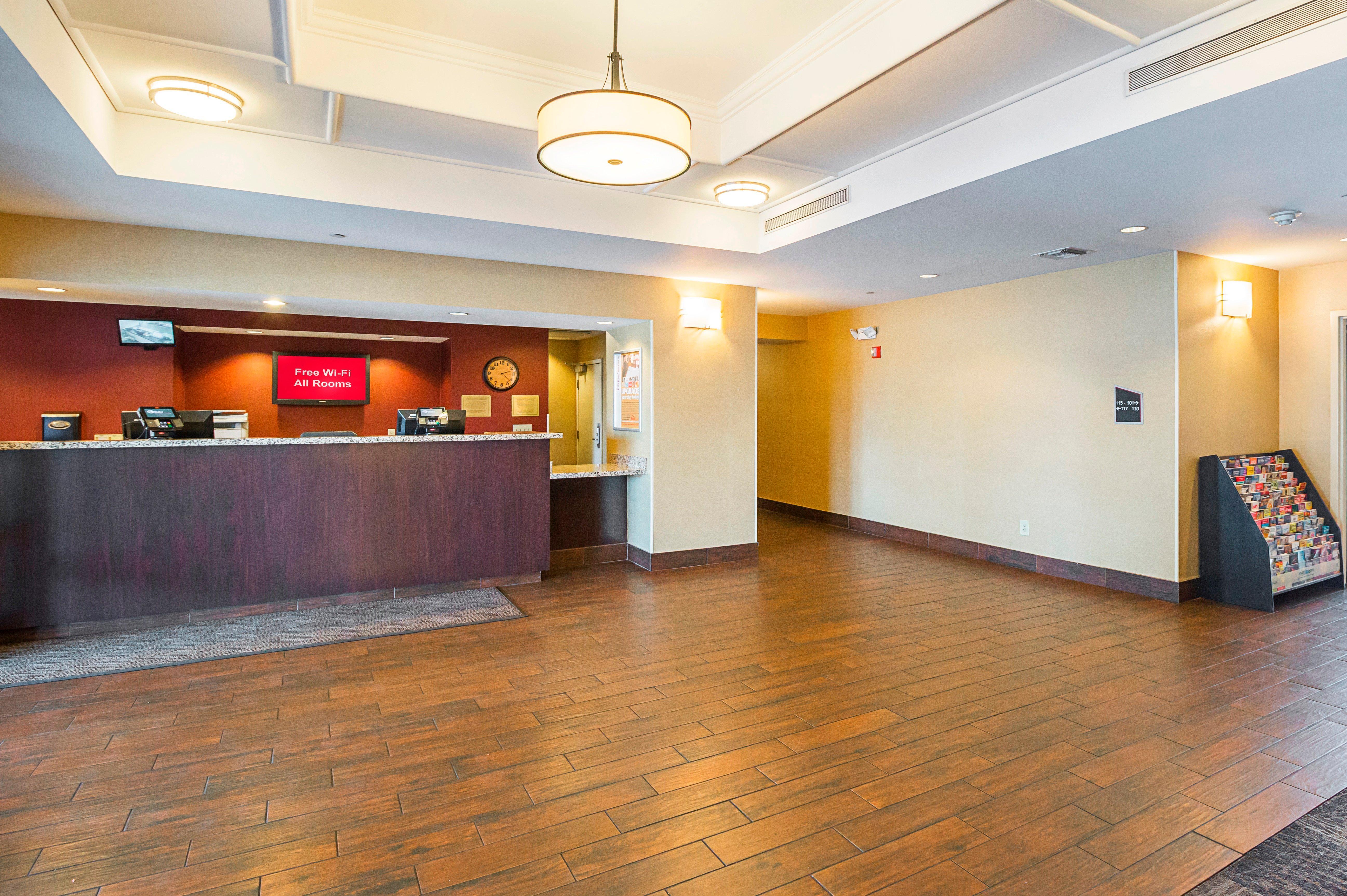Red Roof Inn Plus + Phoenix West Kültér fotó