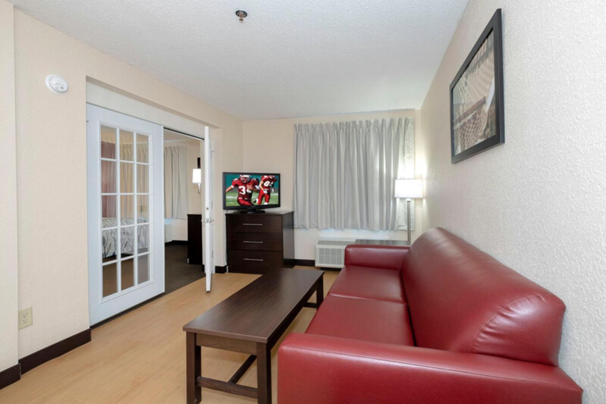 Red Roof Inn Plus + Phoenix West Kültér fotó